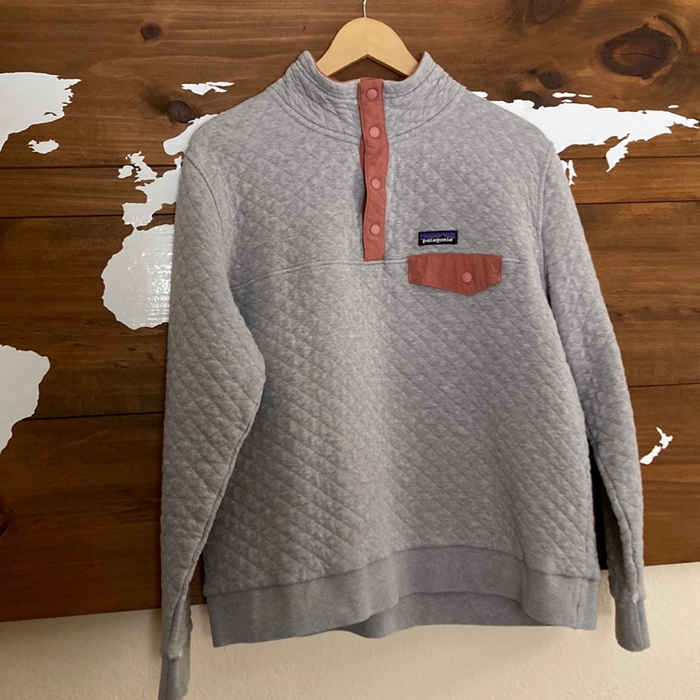 Patagonia quilted pullover